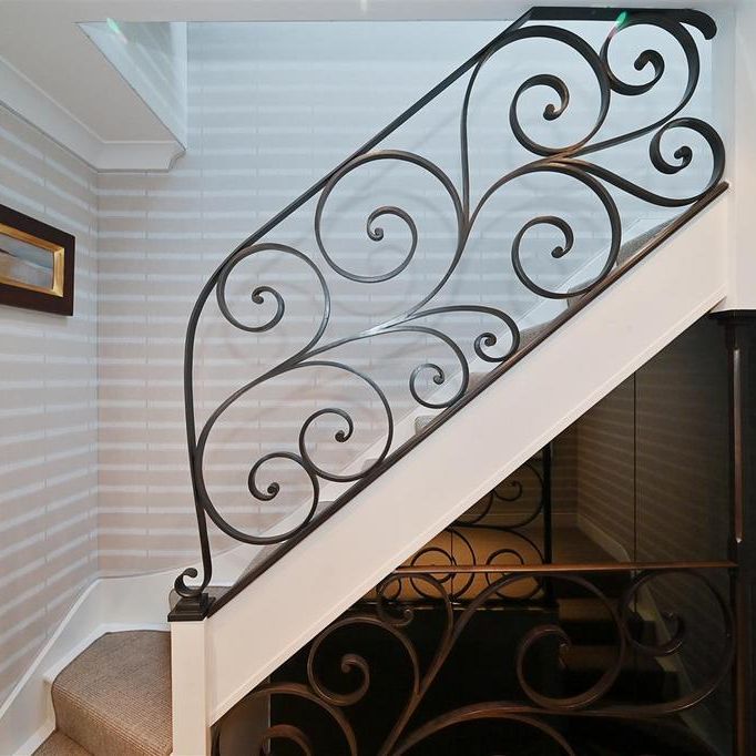 3 bedroom mews to rent - Photo 1