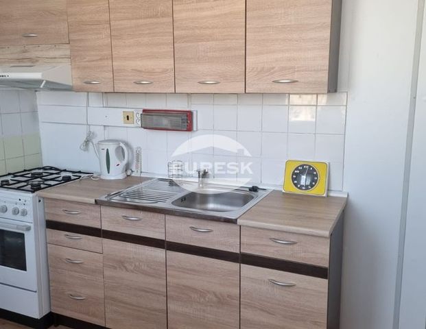 Na prenájom 3-izbový byt v Humennom. - Fotografia 1