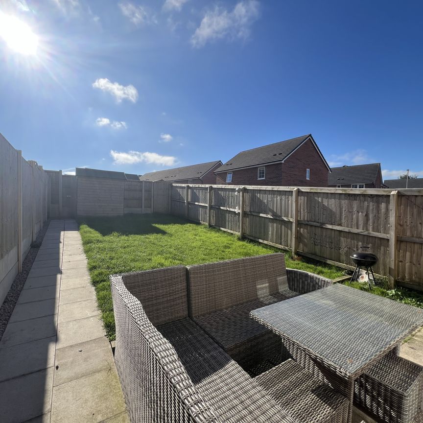 Primrose Road, Longridge - Photo 1