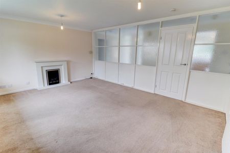 2 BED Flat To rent - Photo 3