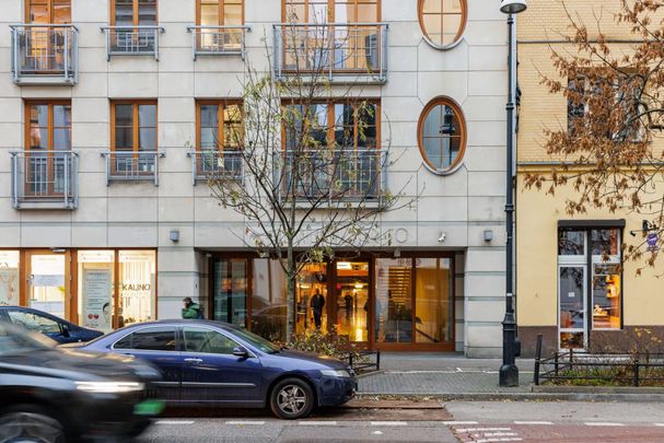 Stylowe i ciche mieszkanie w apartamentowcu - Zdjęcie 1