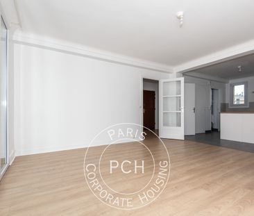 Rue de Saussure, - Photo 3