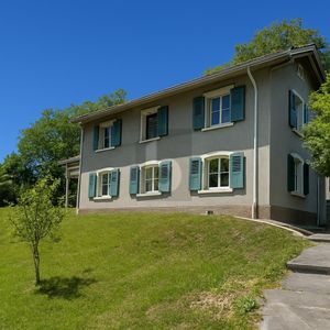 VILLA HISTORIQUE AVEC VUE LAC ET VIGNOBLES - Photo 2