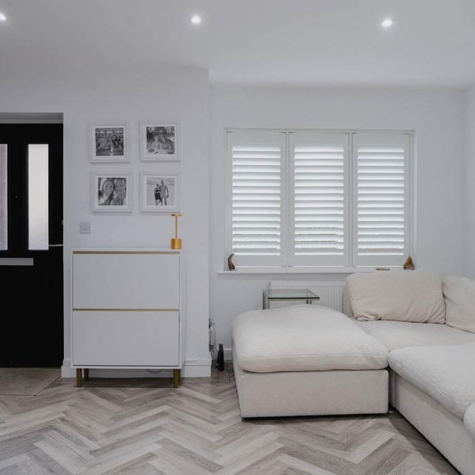 2 bedroom semi-detached house to rent - Photo 1