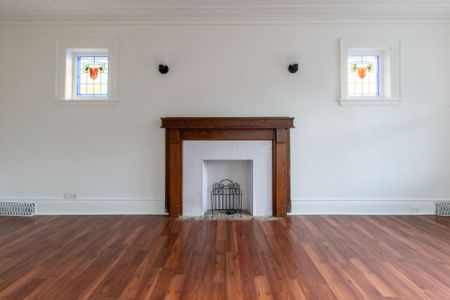 For Lease - 49 Province Street Unit# 1, Hamilton, Ontario - Photo 5