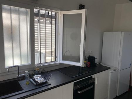 Location Maison 72m² 3 pièces Fort de france - Photo 5