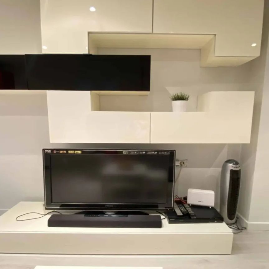 2-bedroom apartment for rent in Castellana - Photo 1