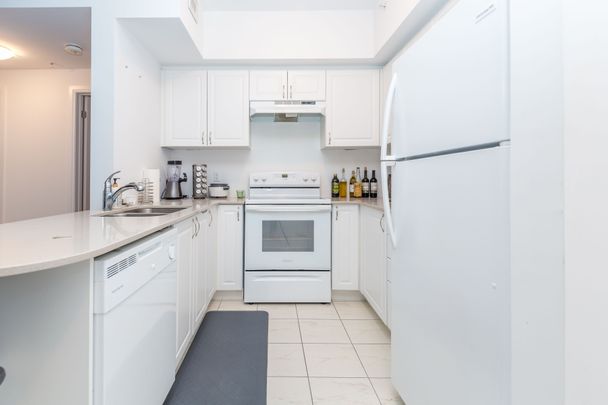 For Lease - 302 Essa Road Unit# 513, Barrie, Ontario - Photo 1