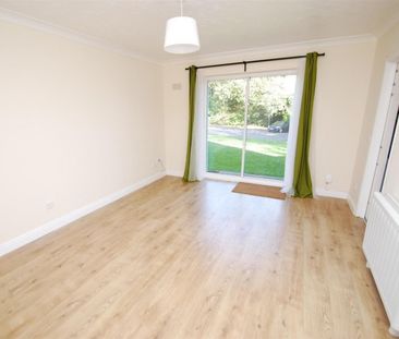 Littlebrook Avenue, Slough, Berkshire,SL2 - Photo 3