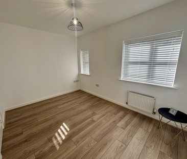 3 bedroom property to rent - Photo 1