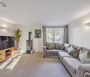 Uffculme, Cullompton - Photo 2