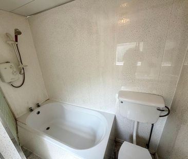 2 bedroom terraced bungalow to rent - Photo 5