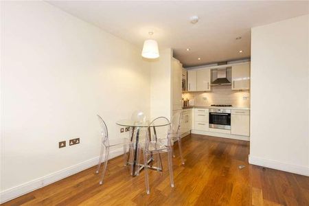 Goswell Road, London, EC1M - Photo 2