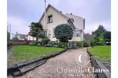 Maison - BISCHHEIM - 135m² - 3 chambres - Photo 5