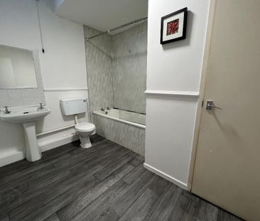 49 Forfar St, Belfast, BT12 7BD - Photo 6