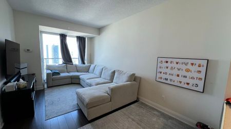 For Lease - 18 Graydon Hall Drive Unit# 2406, Toronto, Ontario - Photo 2