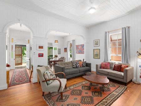 59 Latrobe Street, East Brisbane QLD 4169 - House For Rent | Domain - Photo 3