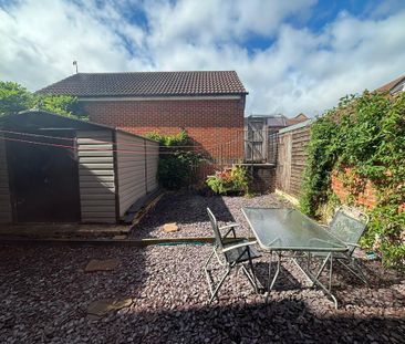 1 bedroom in a house share to rent - Photo 6