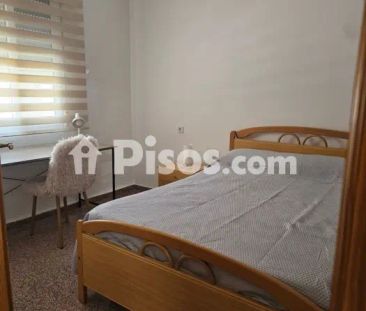 Casa adosada en alquiler en Calle de Juan Ramón Jiménez - Photo 2