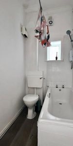 1 Bedroom Apartment Available Arranging tenancy - Photo 4