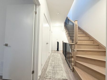 For Lease - 24 Lytham Green Circle Unit# 4, Newmarket, Ontario - Photo 5