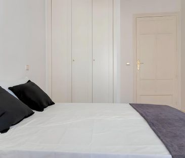 Calle de Fernández de los Ríos, Madrid, Community of Madrid 28015 - Photo 4