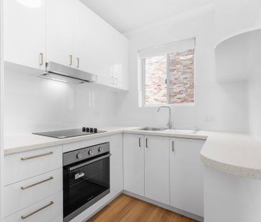 2/9 Ellalong Road, Cremorne NSW 2090 - Apartment For Rent | Domain - Photo 1