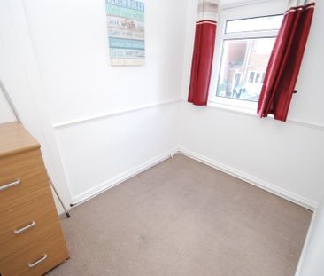 Cresswell Street, Barnsley, South Yorkshire, S75 2DL - Photo 5