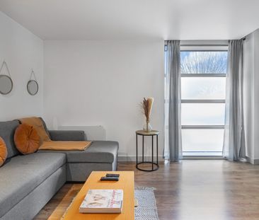 1 Bed Flat, Bacon Street, E2 - Photo 2