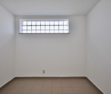 Instapklaar appartement met balkon in de dorpskern van Ruien - Foto 2