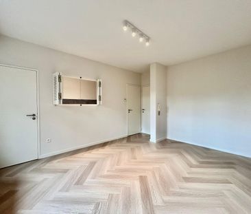 Gezellige gelijkvloerse studio op toplocatie in Deurne - Photo 1