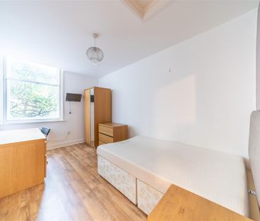 3 bed apartment to rent in St Andrews Street, City Centre, NE1 - Photo 6
