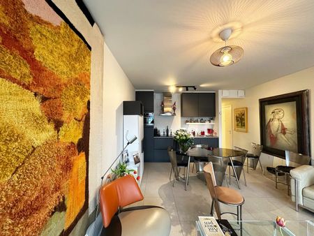 Zeer modern appartement met 2 slaapkamers en terras te Deurne! - Foto 4