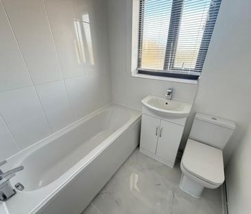 2 bedroom end of terrace house to rent - Photo 6