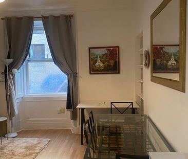 2 Bed Flat, Upper Grove Place, EH3 - Photo 3