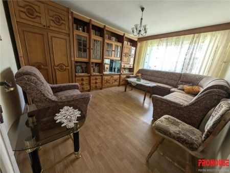 Str. Panselelor, langa Universitate - chirie apartament 3 camere decomandate - mobilat - Photo 5