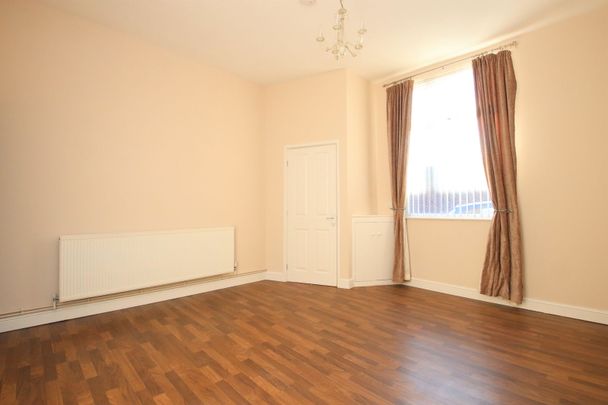 Bury Old Road, Heywood - Photo 1