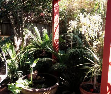 Greensborough - Photo 1