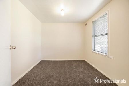 4 Quinn Street - FOR LEASE - Photo 3