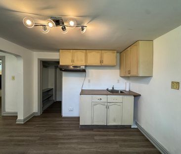 For Lease - 618 Brown's Line Unit# Basement, Toronto, Ontario - Photo 6