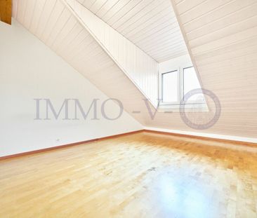 SPACIOUS AND LIGHT-FILLED IN A DUPLOX WITH BALCONY-TERRACE - Foto 1