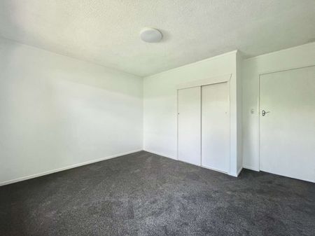 Two bedroom home - Photo 3