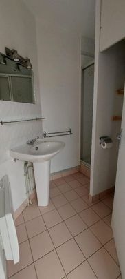 Appartement à louer, 1 pièce - Angers 49000 - Photo 1