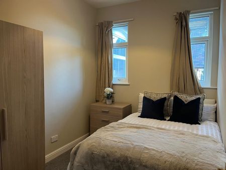 1 Bed Flat, Grove Avenue, B13 - Photo 3