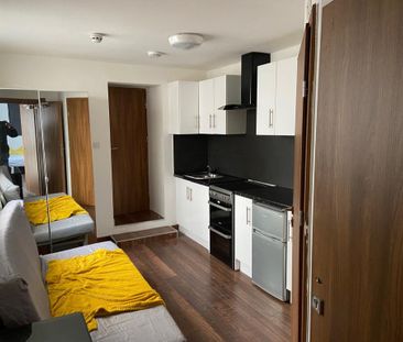 1 bedroom flat to rent - Photo 6