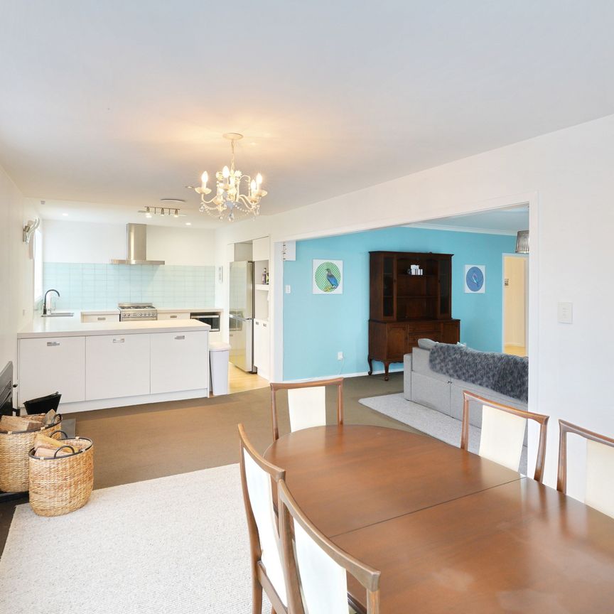 Views, Views and More Views! - Photo 1