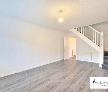 2 bedroom terraced house to rent - Photo 2