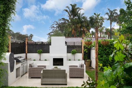 Thinking of selling? Contact our agent - Photo 5