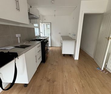 Room in a Shared House, Thorngrove Road, E13 - Photo 4