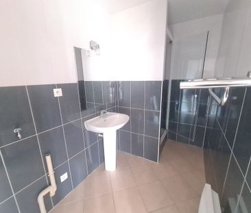 Location Appartement 2 pièces 30m² CHILLY MAZARIN 91380 - Photo 2
